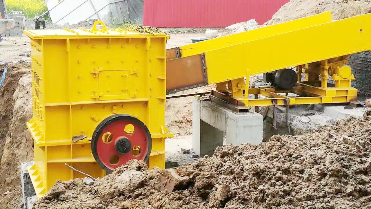 锤式破碎机生产现场