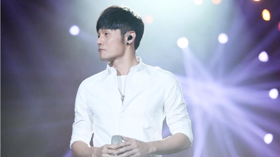 眯眯眼帅哥李荣浩深情一曲《李白》,要是能重来,我还能干什么?