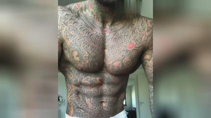 腹肌肚子下面的纹身 西瓜视频