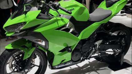 05:45机车迷8忍者400鉴赏 百公里加速 急速 对比ktm duke 390 测试1.