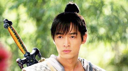 01:21面包酱爱娱乐辰东《遮天》即将开拍!