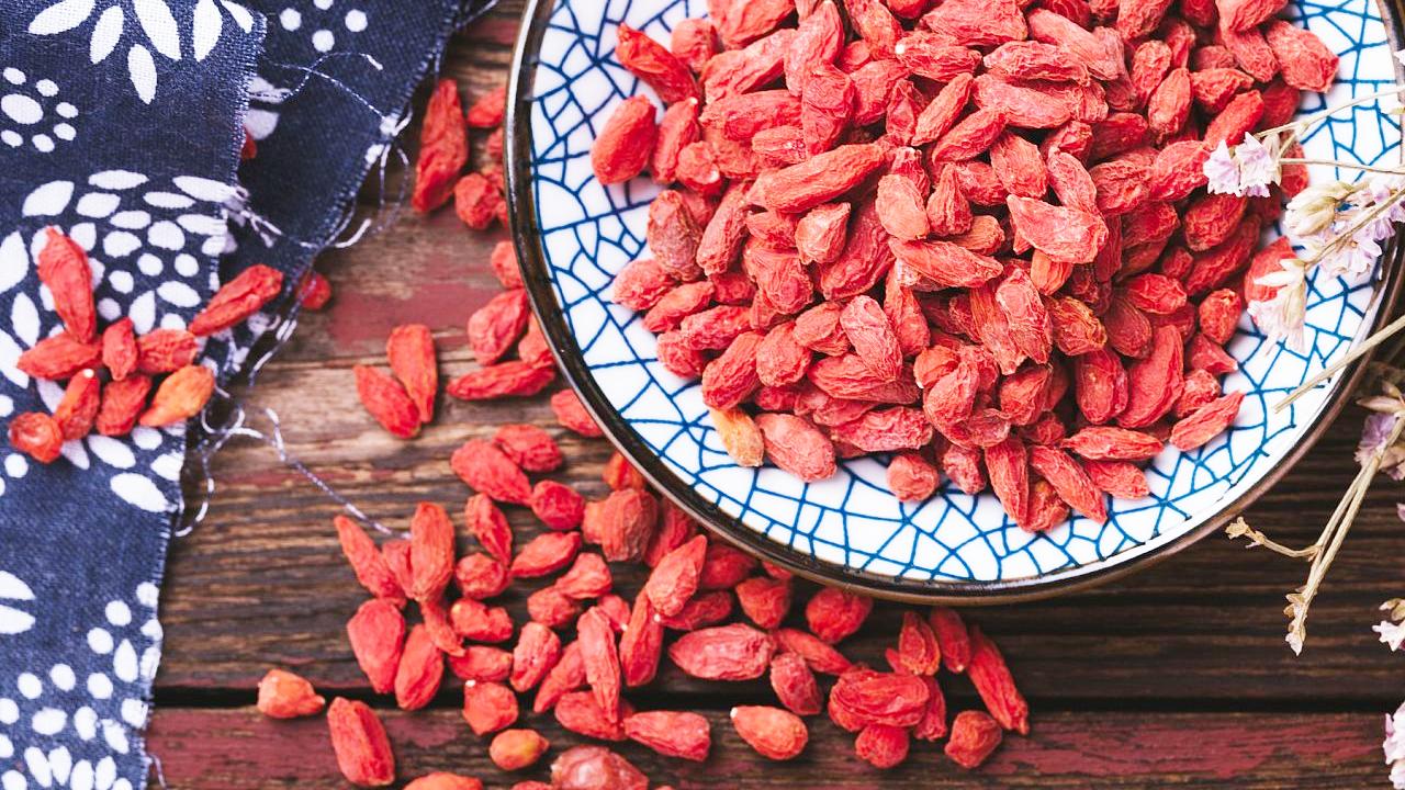 红参,枸杞滋补汤,美味还能调理女人气血,对月经量多很有效果