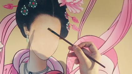 31小辣娇聊电影87版《倩女幽魂》,片中聂小倩洗头的画,其实画中人是个