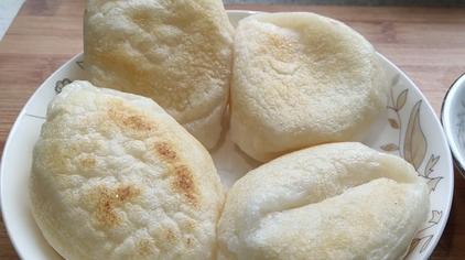 4万次观看·10个月前会拉丝的煎糍粑,馋到流口水,家常做法一学就会