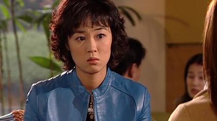 03:02小新呀小新人鱼小姐77集上芮莹想知道更多关于雅俐瑛的消息,马琳